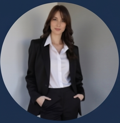 Ainhoa Maxias, Directora de Administración